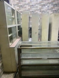 لوكرات عدد ٦ وفاترينات الامينوم عدد ٢. 07772241520