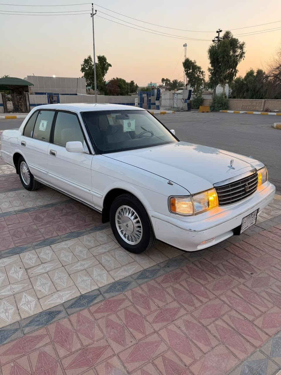 السلام عليكم 
أرنب مكفوله من الكصه ونقل الجثه 
والعيب الشرعي وأصوليات 
طخم تاير جديد 
حداده جديده
تبريد شغال ثلج ❄️ 
محرك وكير جددد
غرفة السياره شرط بلكارتون 
مرشوشه جمالي 
سنويه مجدده
مداور مباشر 
موديل السياره 1995
كهربائيات كلها شغاله 
ويل كب جديد 
سياره مالت جناي 
وجاهزه كلش 
السعر 65 وبيه مجال بسيط كلش
 للأتصال ***********
