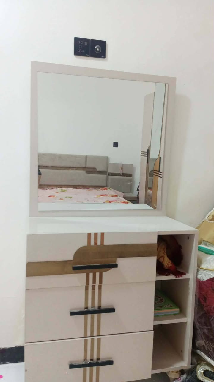 غرفة تركي نظيف خمسة قطع سعر 375وبيه مجال


**إذا كنت صاحب هذا الإعلان وتريد حذفه لأي سبب، رجاءا أرسل رسالة إلى الدعم الفني**