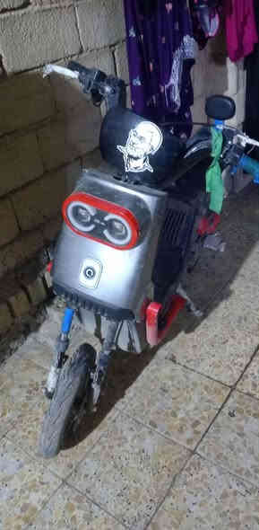 البيع سعر ٢٥٠ مدينه الصدر سرعه 55 بطاريات 4 
***********
