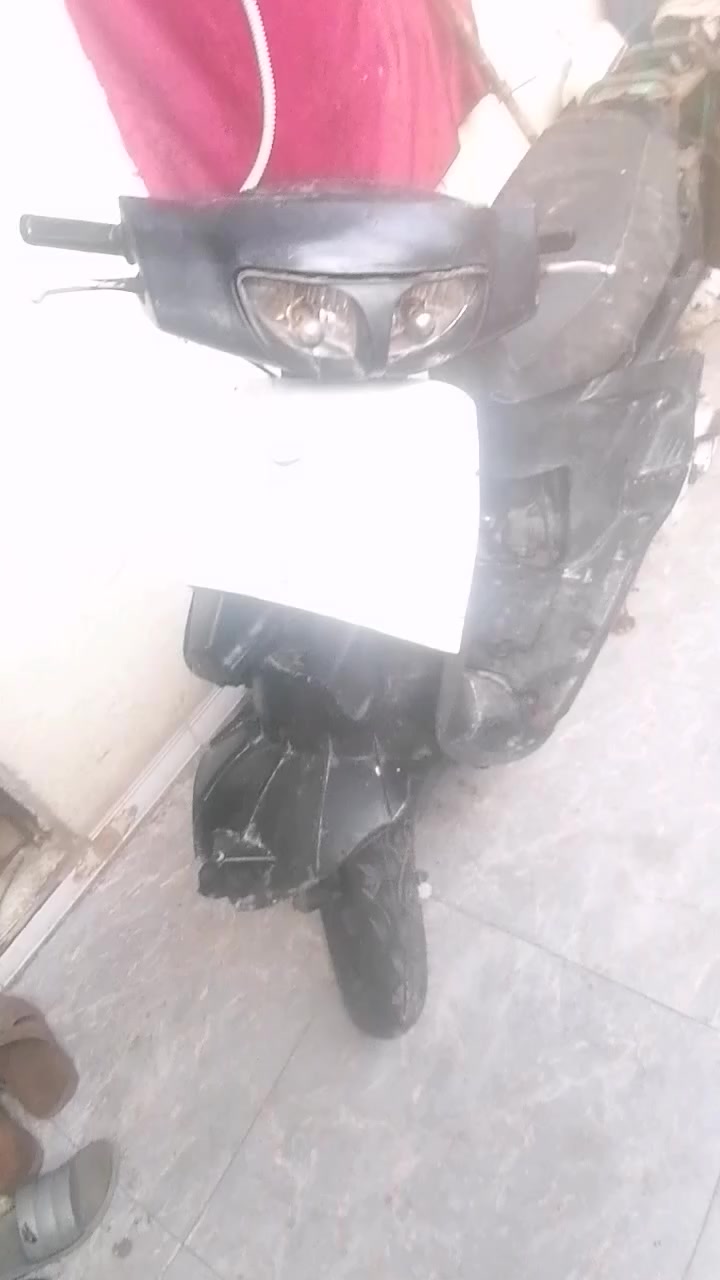 دراجه للبيع فراشه ماكينه حلوه حاجه حلوه بها النجاح ٢٠٠ مستعجل للبيع كان حمدان ابو  كان حمدان ابو الخصيب ***********
