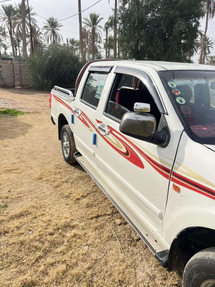 السلام عليكم البيع بكم صني  ٢٠١٢ رقام نكلزي قادسيه ***********
