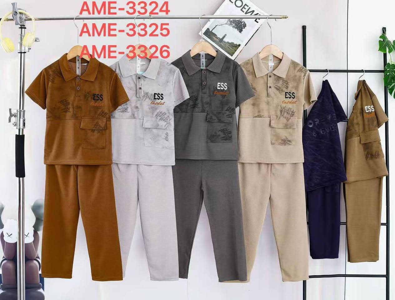 ✨ تراك بجامة خامة الأصلي ياخه✨
ناعم، مريح وجودة ممتازة 👌

📏 المقاسات والأسعار:
• قياس 12–14 ➝ 41 ألف
1-4 سنه 
• قياس 15–17 ➝ 47 ألف
5-8 سنه 
• قياس 18–20 ➝ 53 ألف
9-12 سنه


**إذا كنت صاحب هذا الإعلان وتريد حذفه لأي سبب، رجاءا أرسل رسالة إلى الدعم الفني**