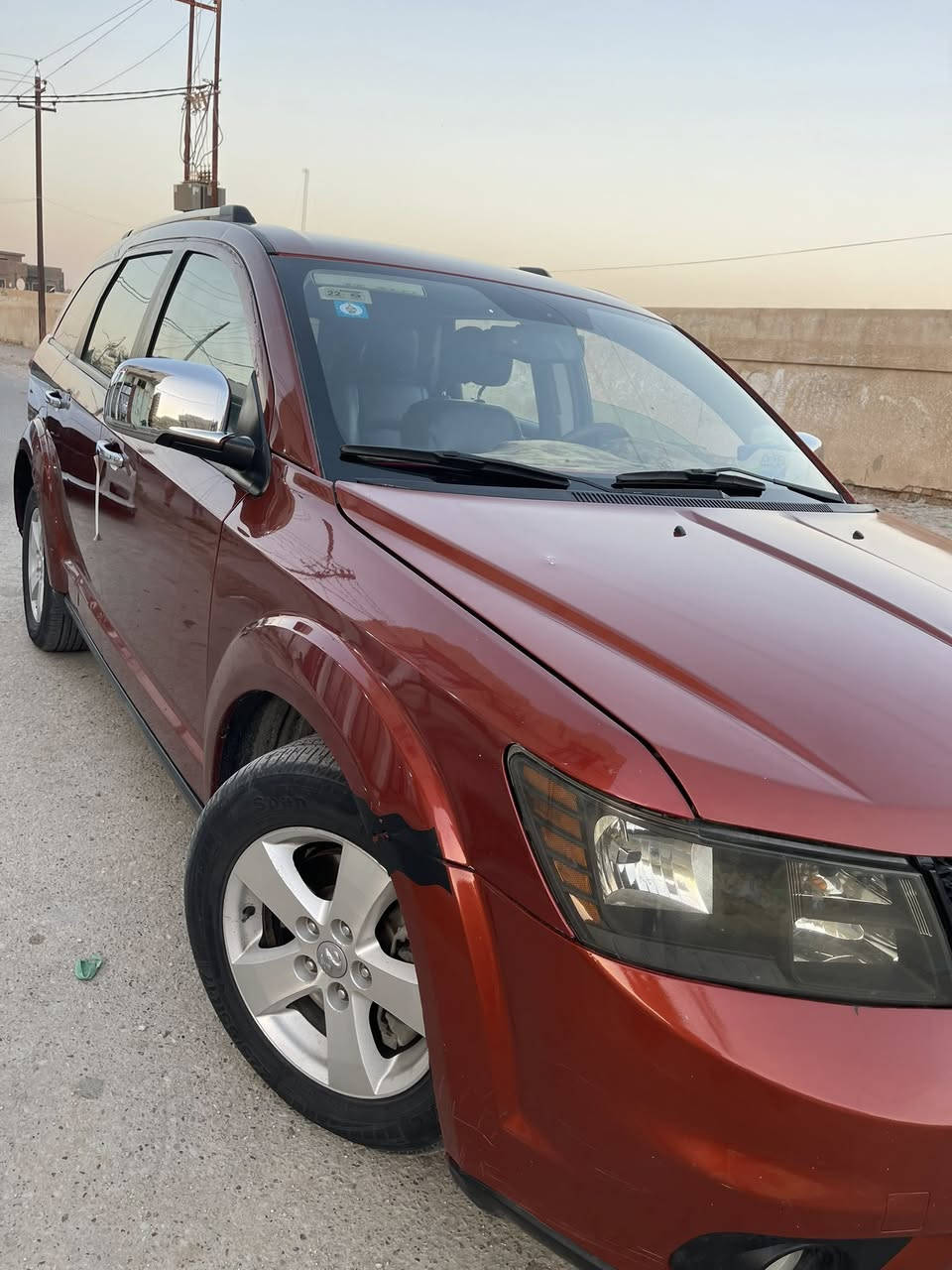 دوج جورني 2014 رقم بغداد
فول مواصفات 
مكينه 6 سلندر
7 راكب 
3 قطع تبريد
السونار مرفق بالمنشور 
السعر 115 
***********
***********
