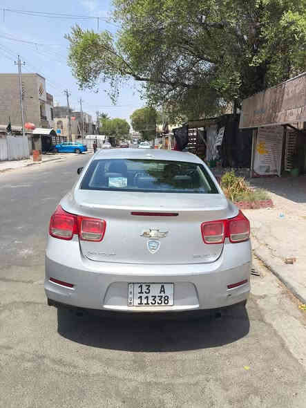 سلام عليكم ماليبو مديل 13 خليجي مكينه 2400تبديل باب السايق فقط وحزام كلير رقم ميسان مشروع وطني  صدر منتهي والكثير بي مشكله لازم استبدله أو اصلحه مكانه بغداد حي العامل سعر قفل 55 ورقه بيع أو مراوس بسمي السياره ***********
