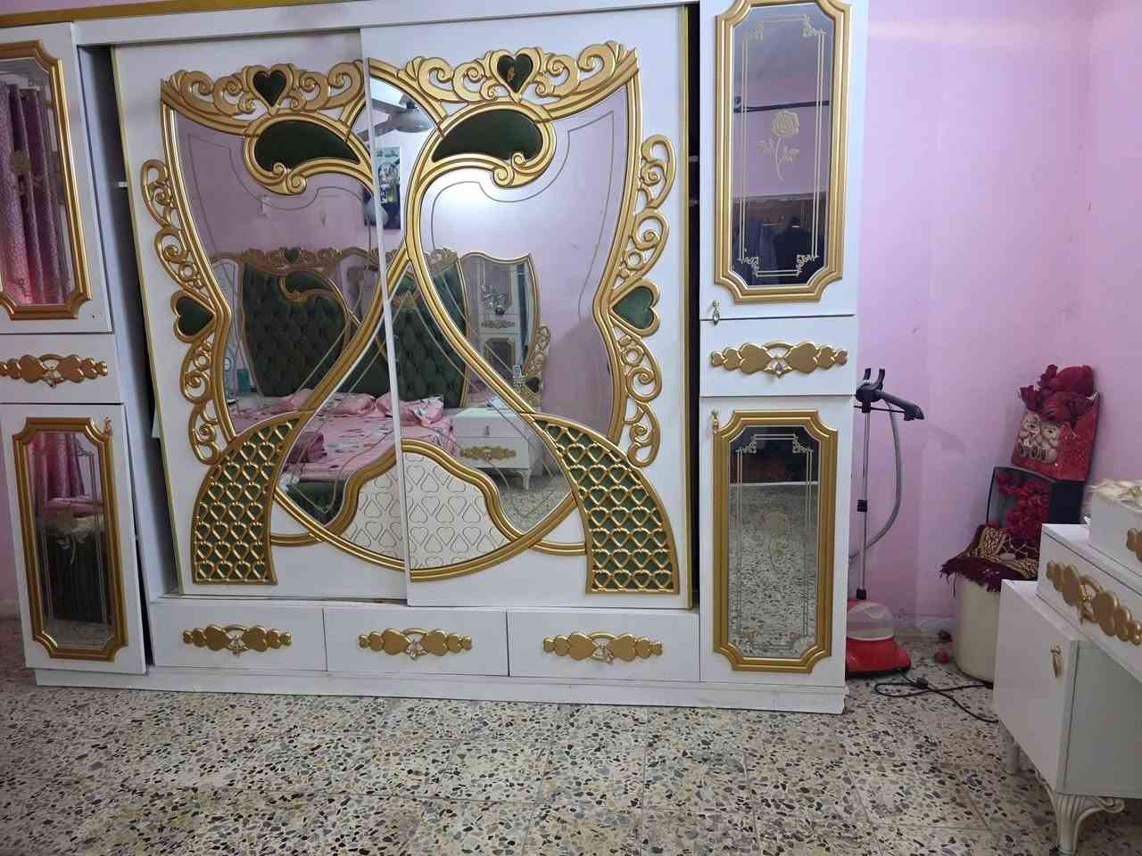 للبيع
كاونتر BDF شغل درجه اولى ما مستخدم 
وغرفة نوم تركيه ما ستخدمه
الأستفسار ***********
