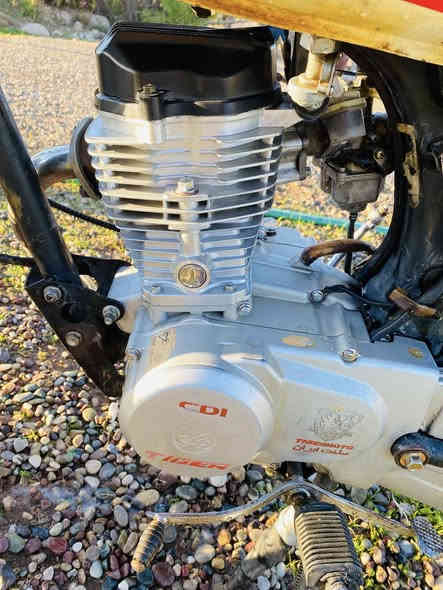 السلام عليكم؛تايكر موديل 2020 نضيف كهربائيات كلها شغاله مثل ما موضح دبلات جدد السعر   350 وبي مجال للشراي اتصل وتدلل *********** )
