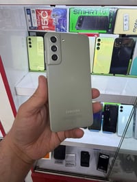 اس 21 ٢٥٦ • رام ٨ • نظيف ١٠٠