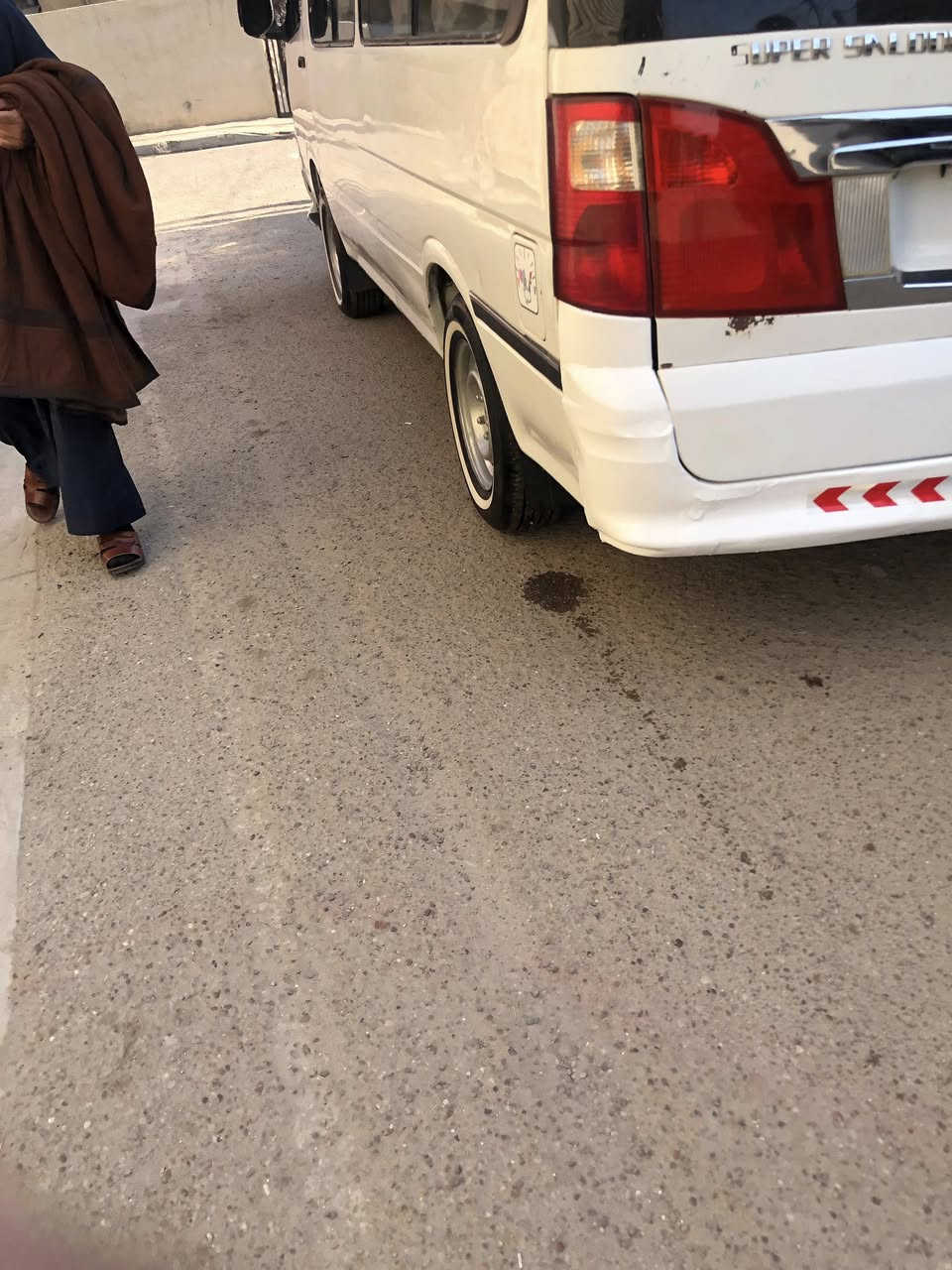 سلام عليكم فتون مديل ١٤مكينه بيه تبخير كير اكسن صدر تخم تاير دوشمه سياره جاهزه ٤٥وبيه مجال ابيعلك وكاله مطلوبه غرامات مكاني بياع تقاطع درويش مامتواجد عل نت ***********
