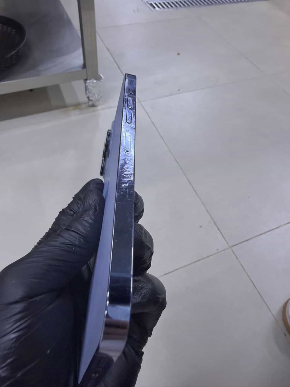 السلام عليكم اخواني عندي آيفون 13 برو ماكس بلادي كلشي ما مبدل بي ما داخل صيانه أبدا الجهاز للبيع سعره 550 ألف مابي اي مجال او مراوس بآيفون 11 عادي اخذ فرق ما عندي اي مشكله مواصفات الجهاز هاي كدامكم بس بي عيب واحد انو بطارية للعلم بلادي مكاني مجمع بسماية السكني رقمي 
*********** واتساب ورقم موجود
