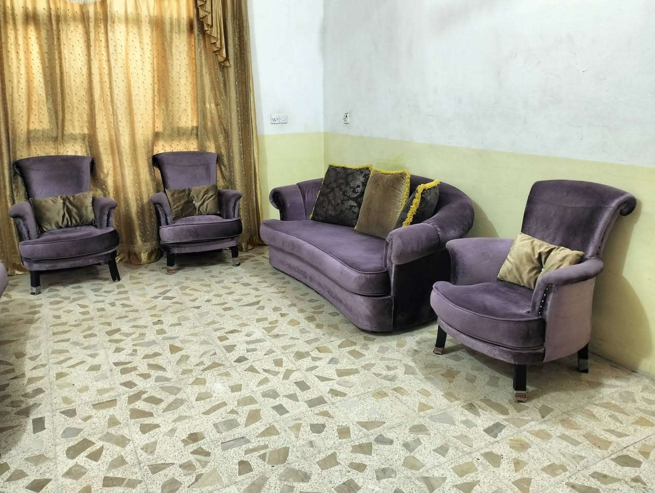 تخم تركي كلش نظيف 10نفرات السعر 250الف قفل مكلف بلنشر والشراي يتصل بالرقم ***********المكان بعقوبه بهرز
