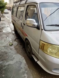 فتون للبيع حره تحويل ثاني يوم موديل 2010 مكاني بغداد/07748235296