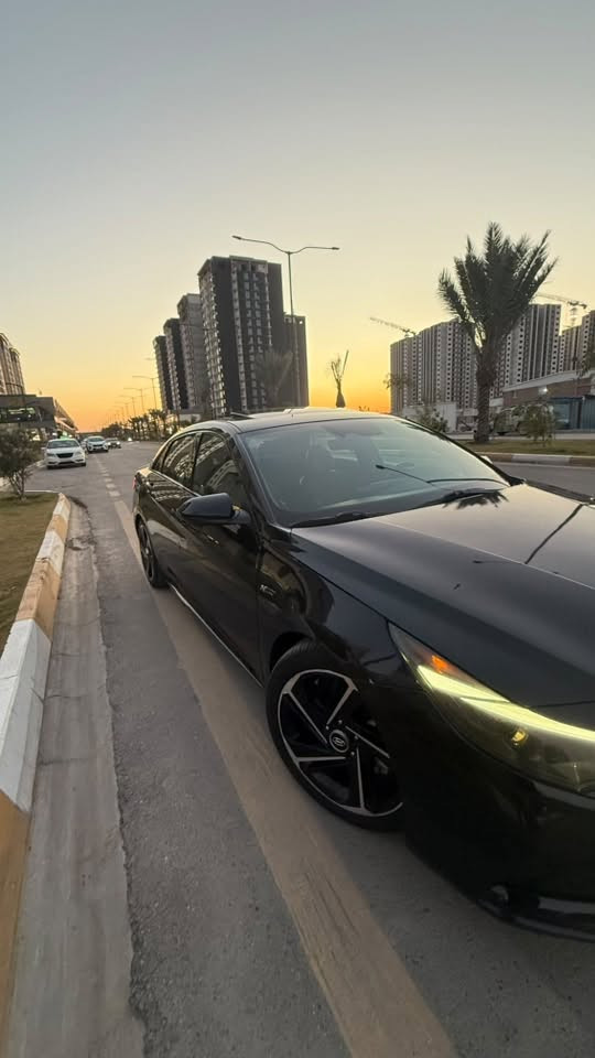 ‏HYUNDAI Elantra N Line 1.6 TURBO
🔹 الموديل: 2022
🔹 الممشى: 45 الف ميل
🔹 اللون: أسود
🔹 القير: أوتوماتيك( دبل كلج)

✔️ السيارة بحالة ممتازة
✔️ مكينة وقير وشاصي بحالة جيدة
✔️ شاشة + كاميرا خلفية + حساسات
✔️ فتحه سقف
✔️ رادار امامي 
✔️ رادار جانبي
✔️ رادار خلفي
✔️ تنبيه الخروج من المسار
✔️توقف ذاتي
✔️قياده ذاتيه
✔️تحديد مسار
✔️ 3 مودات قياده(سمارت .نورمال. سبورت)
✔️كشنات مختمات N
✔️شحن لاسلكي
✔️تحكم ستيرن جهتين
✔️ شفتات ستيرن 
❌السياره حادثها جاملغ وبنيد بدون ايرباك بدون اي دواخل
💰  السعر 154$قابل للتفاوض البسيط
📍 الموقع: بغداد
📞 الاتصال: ***********
