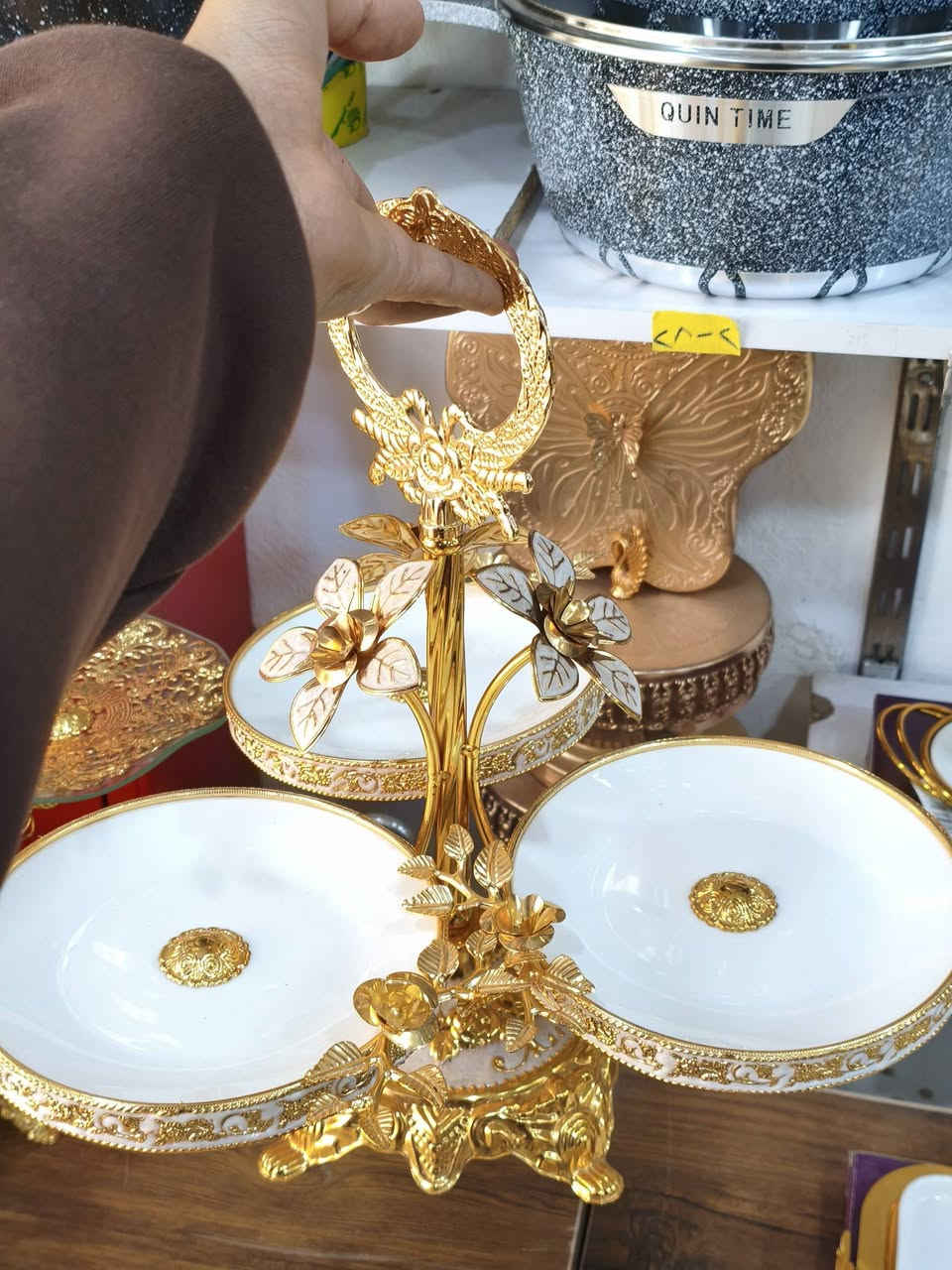 هذا بيج ست البيت كلشي متوفر يمهم يبعون جملة مفرد غراضهم يخبلن


**إذا كنت صاحب هذا الإعلان وتريد حذفه لأي سبب، رجاءا أرسل رسالة إلى الدعم الفني**