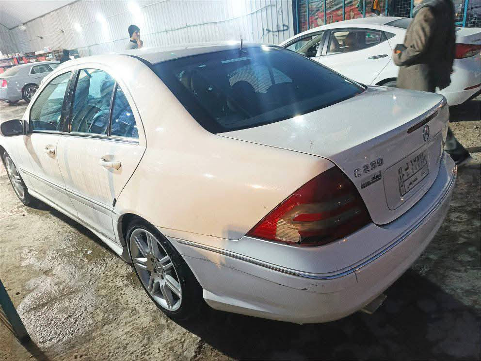 مارسدس c230 فول مواصفات رقم بغداد مشروع وطني بدون ضربه جاهزه سياره بيه صوت راجس فقط سعر 85موديل 2006
***********
