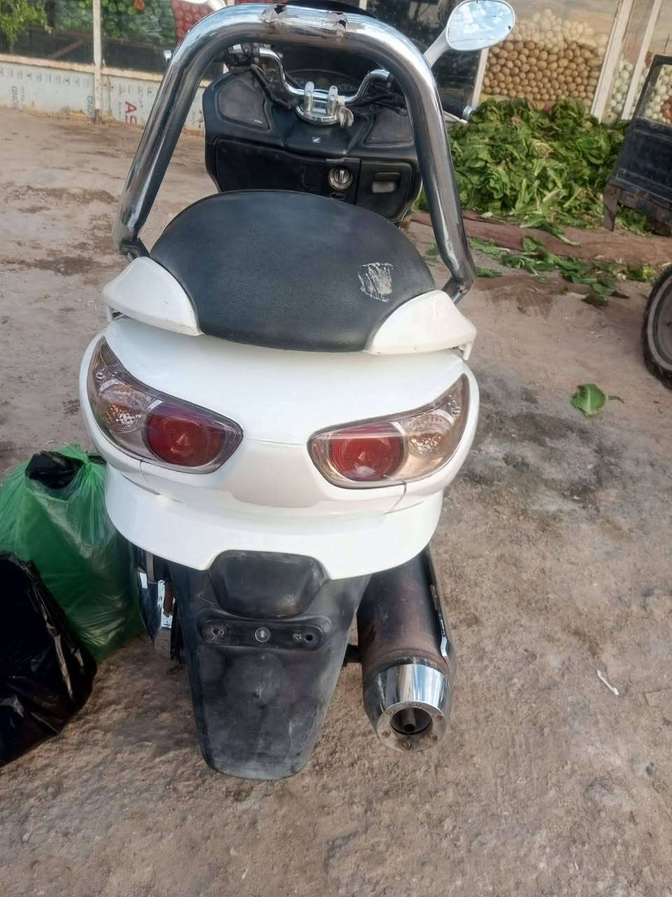 للبيع 0/9مكفوله كفاله عامه 
سعر مليون و300 وبينه مجال 
تواصل عل رقم *********** 
مامتواجد ع لفيس مكان سماوه
