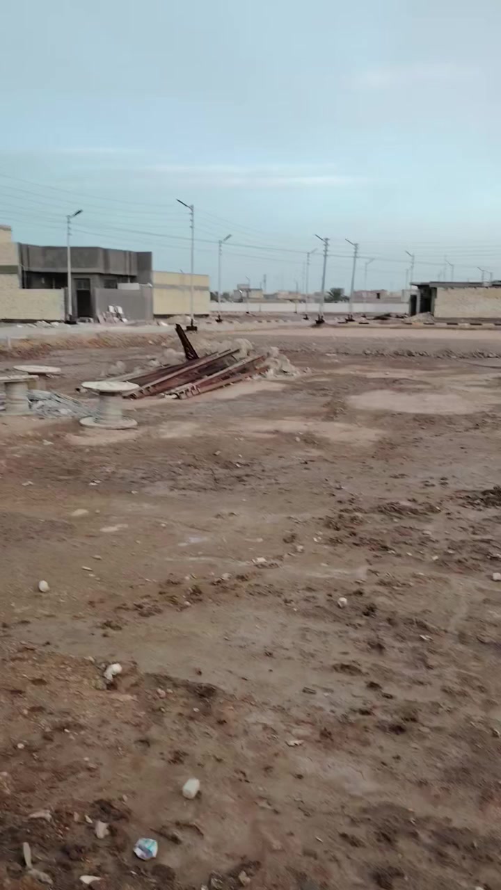 قطعه طابو زراعي سند 25 المساحة 250 ركن على شارع ١٥ متر داخل مجمع اليسر السكني النموذجي تتوفر فيها كافة الخدمات ماء مجاري كهرباء اناره ليليه لمجمع متكامل سياج خارجي للمجمع نضام شركه أمنيات للاستفسار الاتصال على الرقم ***********
السعر 21
