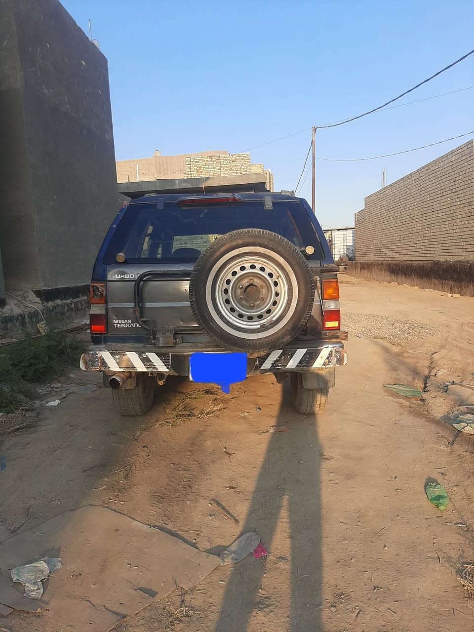 السلام عليكم
بيع او مراوس
 نيسان تيرانو 93 مكينة 6سلندر ونجي  
مكينه خير من الله حداديه وسط تخم تاير نضيف سنوية
نافذة بل23رقم نجف مالكها يمي بلحله سعر 34 وبيها مجال
***********  ما متواجد  فيس فقط اتصال
