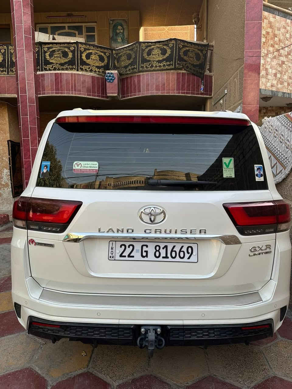 السلام عليكم
لاندكروز مديل 2023 
كفالة عامة من الشخط زيرة بعدهة 
لمتت فول موصفات 4 تالاف تنفس طبيعي 
اعلى فئة بل لاندكروز 
زيرو 0️⃣ ماشية 7 الاف 
رقم اربيل بسمي تحويل ثاني يوم 
مكاني بغداد الورفلي 
سعر 700 
وبيهة مجال 
رقم هاتف ***********
