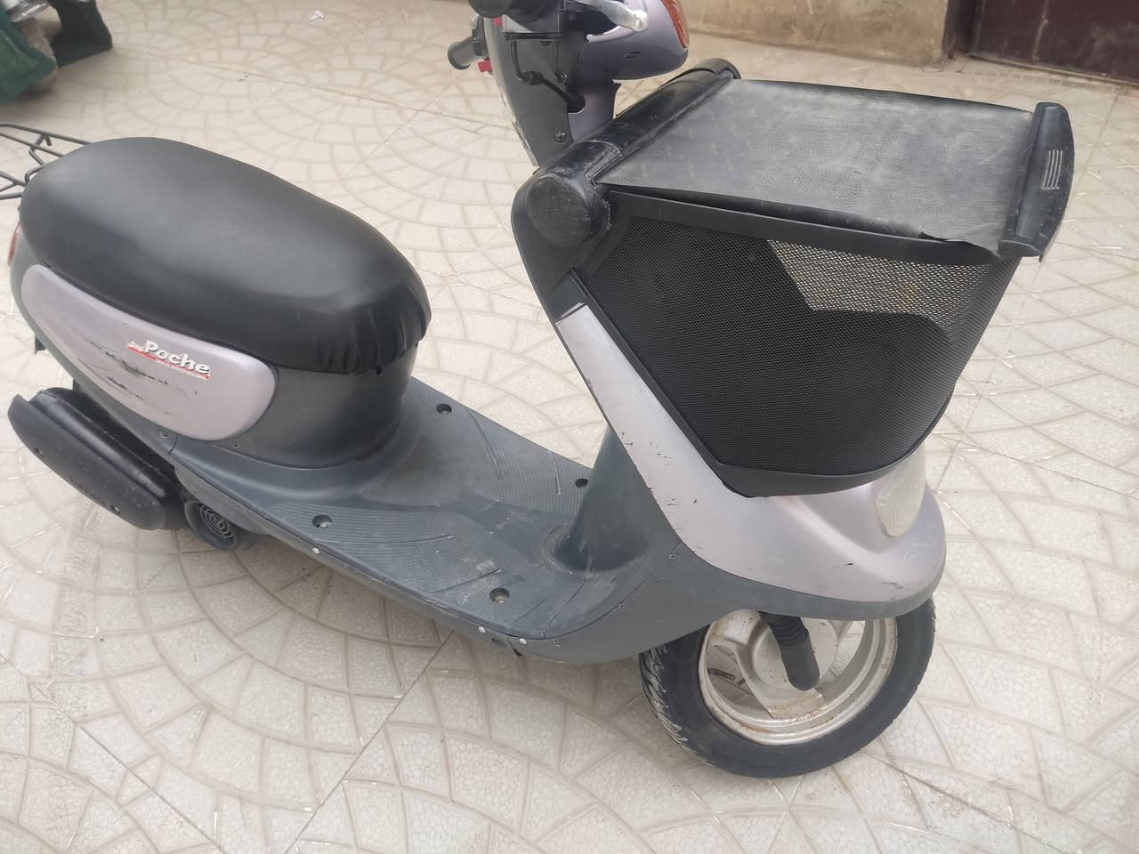 ماطور بزون نفخ للبيع بي ونه بل اكسن خفيفه سلف وايرمنيه شغاله درع اصلي السعر 300بي مجال ***********
***********
