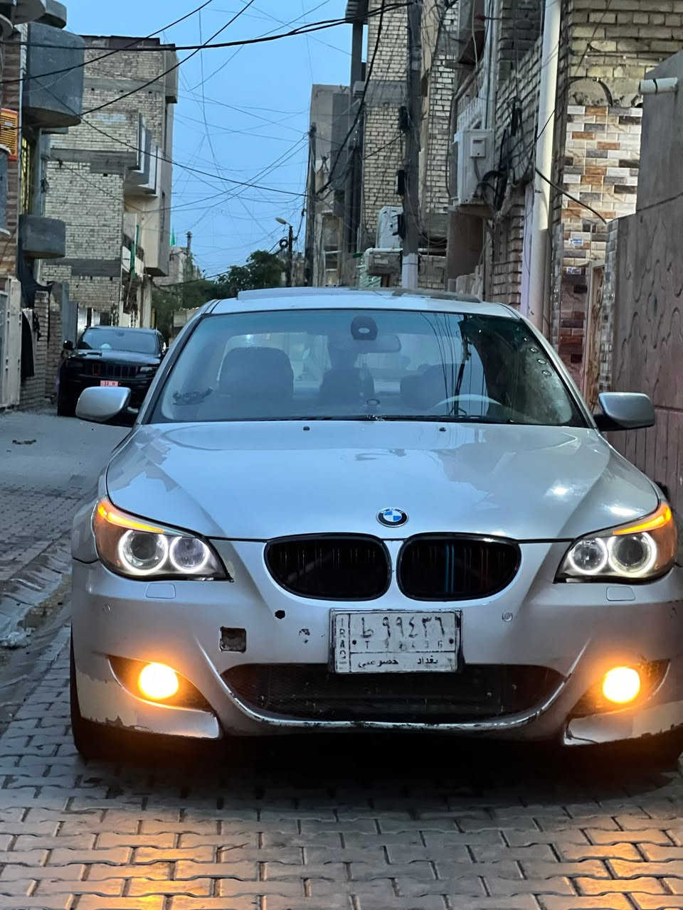 السلام عليكم اخوان N52 E60 528 2008للبيع صاروخ كامل جديد مكينه وكير 30 صار شهرين من شادهن عربانه خلفيه جديده صدر امامي جديد منضومة تبريد جديده تبريد ثلج السيارة بغداد بااسمي سنويه ساقطه مواصفاتها معروفه فتحه جلد مري قلاب بردات خزن ميموري فتحه حساس خلفي دوس m دعاميات m السيارة وارد امريكي كلين تايتل بيه قطع صبغ ابيعلك حزام كشناتها تعبانه والسيارة خير من الله منضمومه بانزين جديده واني بالخدمه سعرها 108$ وبيه مجال حك الجيه رقمي *********** ابو عباس وتشلعون عيوني
