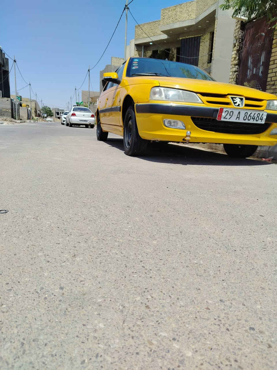 بيجو بارص 2020بيه بنيد مبدل مكينه علا السحك صدر جديد تبريد ثلج كهرباء شغاله السياره خير من الله السعر60 وبيه مجال للستفسار اتصل***********
