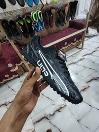 احذية كرة قدم • اسعار تنافسية • توصيل جميع المحافظات