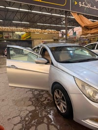 سوناتا • ٢٠١٣ • رقم النجف