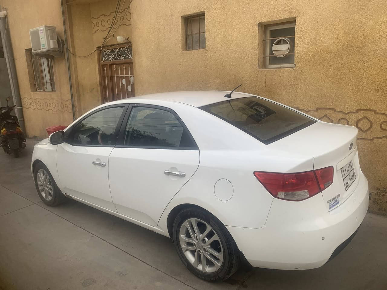 سيراتو موديل 11 بي بونيد وجاملغ صبغ كير مكينه تبريد خير من الله سعر 90 وبي محل بصيط ***********
