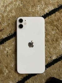 ‏iPhone 11 عادي مبدل بس بطارية الذاكرة 128 مرارا سوبيا بطارية 100🔋 بال...