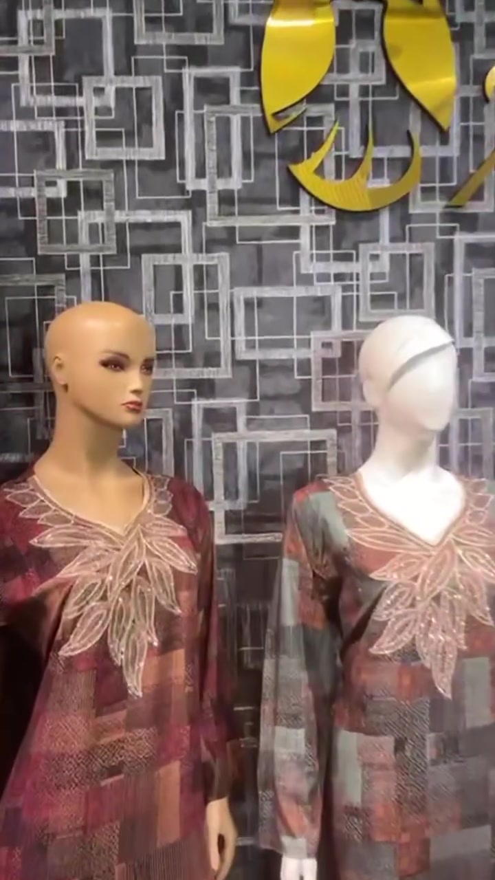 اخر قطع L XL 
  قالب راهي 
تطريز ناعم وستراس اصلي 
تخفيضات العيد ب١٢ 
توصيل داخل الديوانيه الفين المحافظات ٥
@إشارة


**إذا كنت صاحب هذا الإعلان وتريد حذفه لأي سبب، رجاءا أرسل رسالة إلى الدعم الفني**