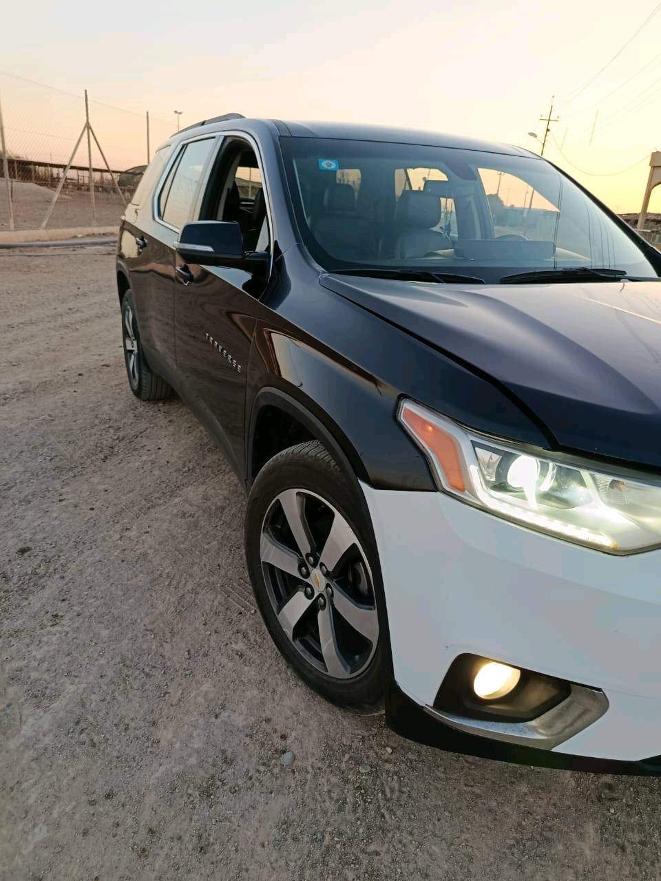 السلام عليكم 
شوفرليت ترافرس للبيع او مراوس
مديل 2020LT
فول مواصفات عدة الفتحة 
محرك 3600كير 9نمر 
بيهة أربعة قطع صبغ 
رقم بصرة 
السيارة ماشية 110الف تقريباً 
رقم بغداد الدولي 
السيارة بسمي تحويل ثاني يوم 
مكان السيارة بصره 

***********