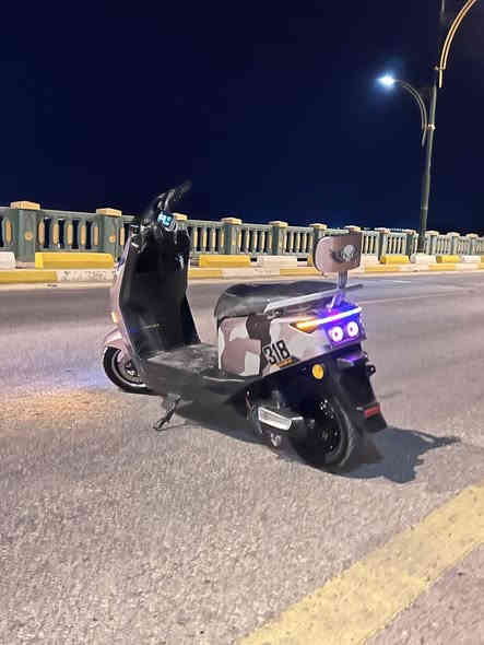 السلام عليكم 
للبيع دراجه شحن نوع 318 
دراجه خير من الله 
بطاريات نضاف 
السعر650 
رقم الهاتف ***********
