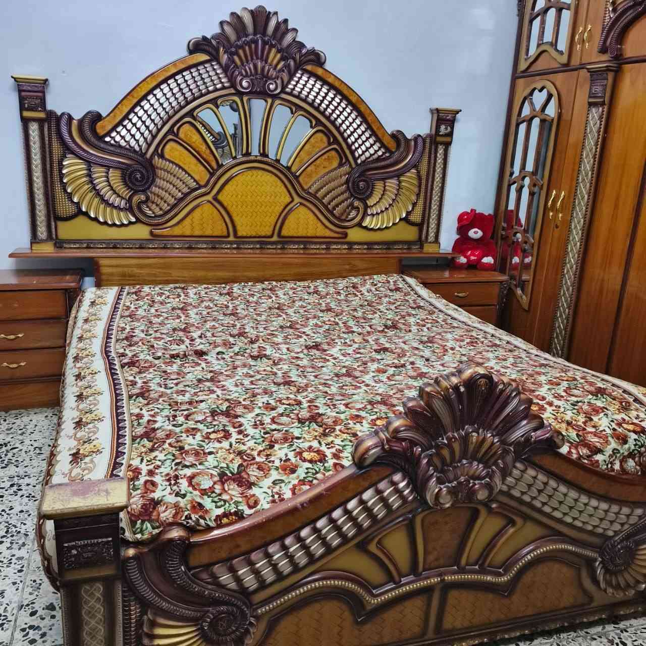 السلام عليكم الغرفه للبيع تفصال تزكام صاج سعر 400 فيها مجال بسيط مستعجل على البيعهة الرقم ***********
