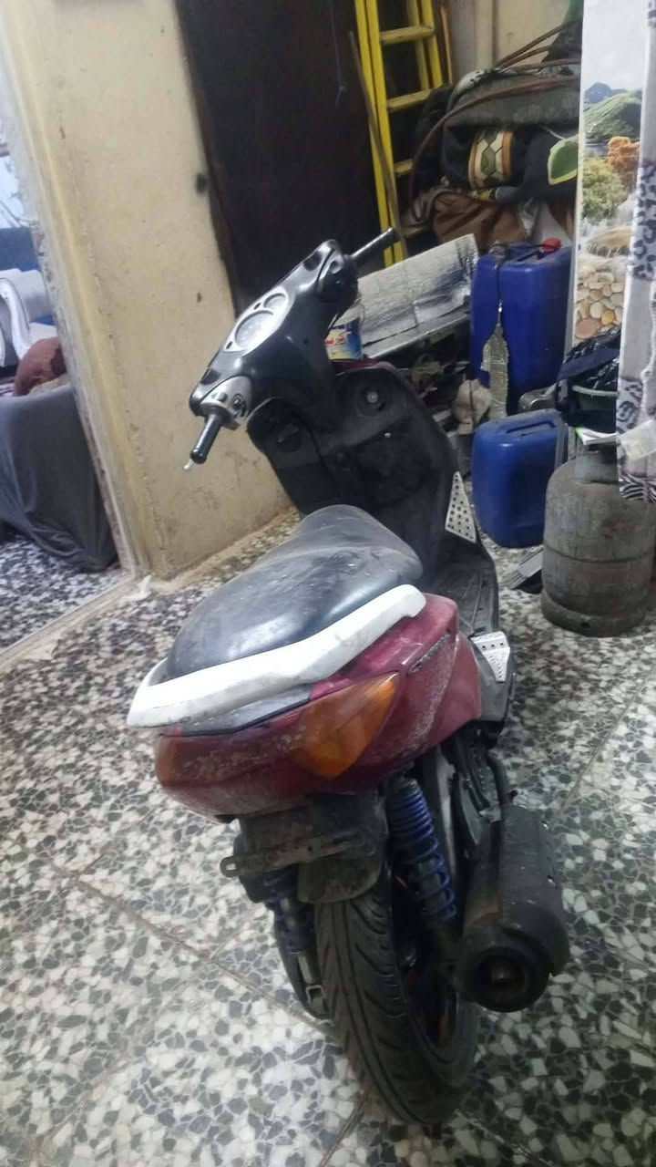 سلام عليكم دراجه سكنس ل ابيع دراجة كبالك كلشيي ما بيه دراجه نقصه بس كلجات تعبانه ولباقي كلشيي ما بي كلها شالغه مكاني مدينه صدر سعر ٣٥٠ بيه مجال ل شراي ***********
