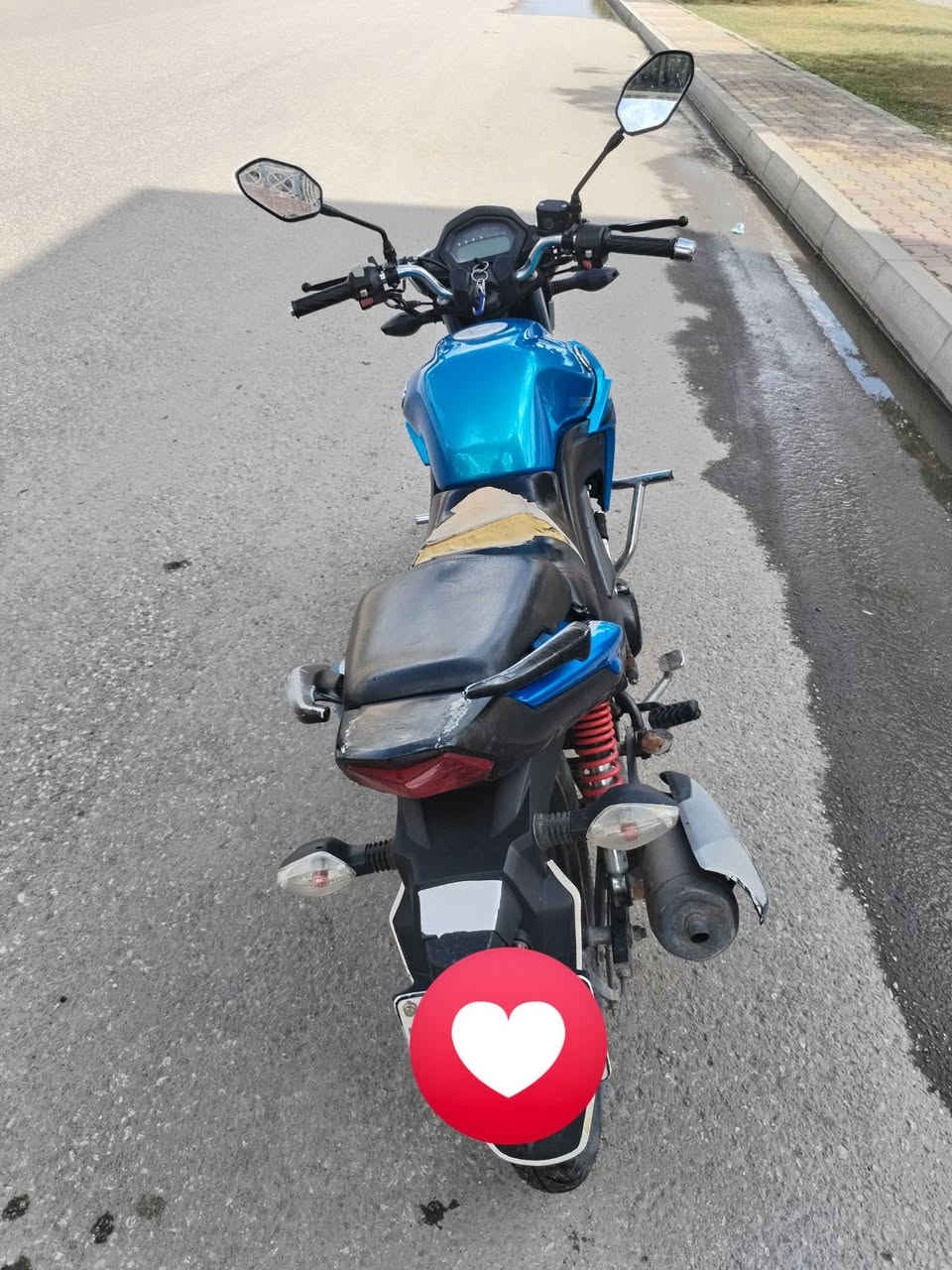 هوجي موديل 2019 بلادي ماشي 25 الف حقيقي مسجل سنويه ورقم كامل البيع السعر مليون 800 وبي مجال مكاني رمادي شراي يتصل ***********
