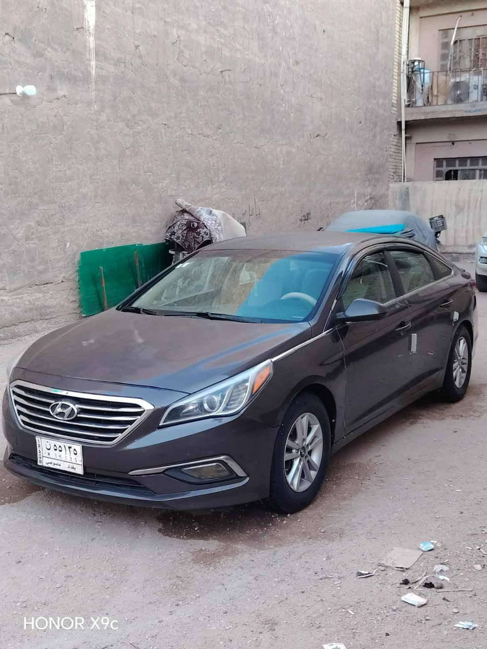 السلام عليكم سوناتا موديل 2017للبيع  رقم بغداد الماني تحويل ثاني يوم وارد امريكي حادثه بنيدل مبدل بدون دواخل وبيها ثلاث قطع صبغ وباقي كفاله مكينه 2400وكير وحداديه وتخم تاير وكهربائيات مكفولات سياره كل نقص مابيها جاهزه السعر 113وبيها مجال حك الجيه ***********مكاني كربلاء مكلف بلنشر
