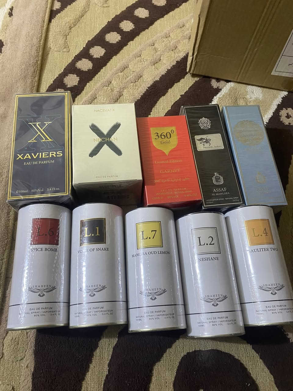 للبيع عطور خليجيه اصليه ثباتيه فواحه خلال 48ساعه .ناصريه مركز ***********
