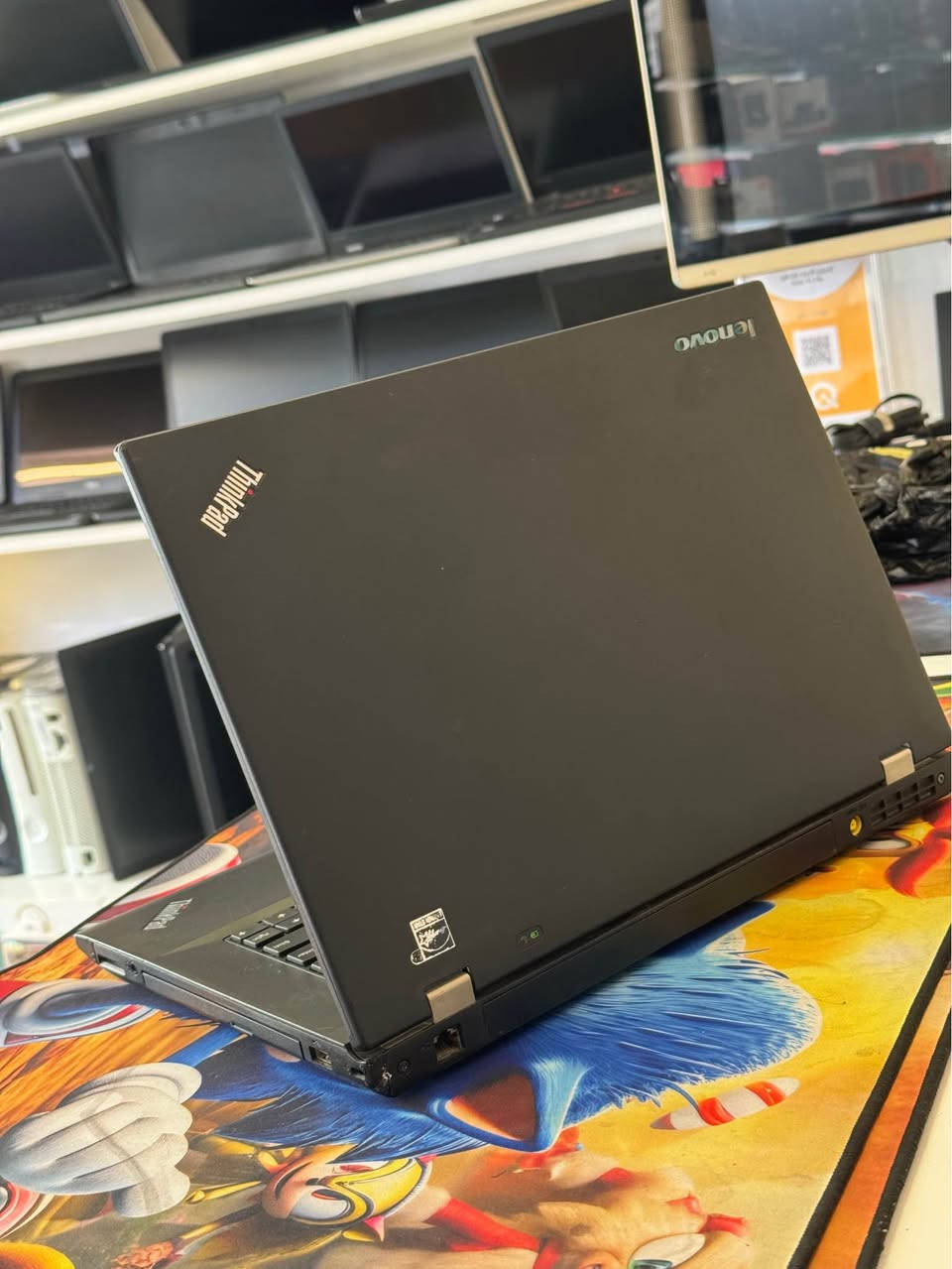 Lenovo thinkpad 
Core I 5 
رام ٤ كيكا 
هارد تخزين حجم ٣٢٠ كيكا 
شاشه كبيرة بحجم ١٤ 
DVD 📀 
مع شاحنه الأصلية
فوكس ستور 
موصل الزهور 
يتوفر توصيل كل العراق ٥ الف 🚛🚚

***********
*********** أربيل, العراق
