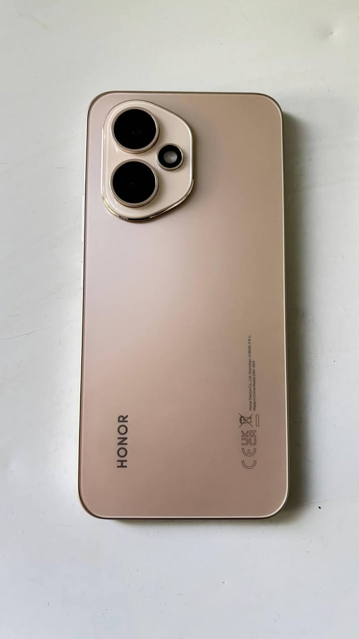 هونر 400 مستخدم قليل نظيف 100٪ ذاكرة 256/12 كامل ملحقات (المراوس) معالج 7جين3 كاميرات ممتازة جدا 200+12 تدعم زوم 30x مع تصوير بورتريه 3x بطارية 6000 شحن سريع 100 واط مكاني بابل


**إذا كنت صاحب هذا الإعلان وتريد حذفه لأي سبب، رجاءا أرسل رسالة إلى الدعم الفني**