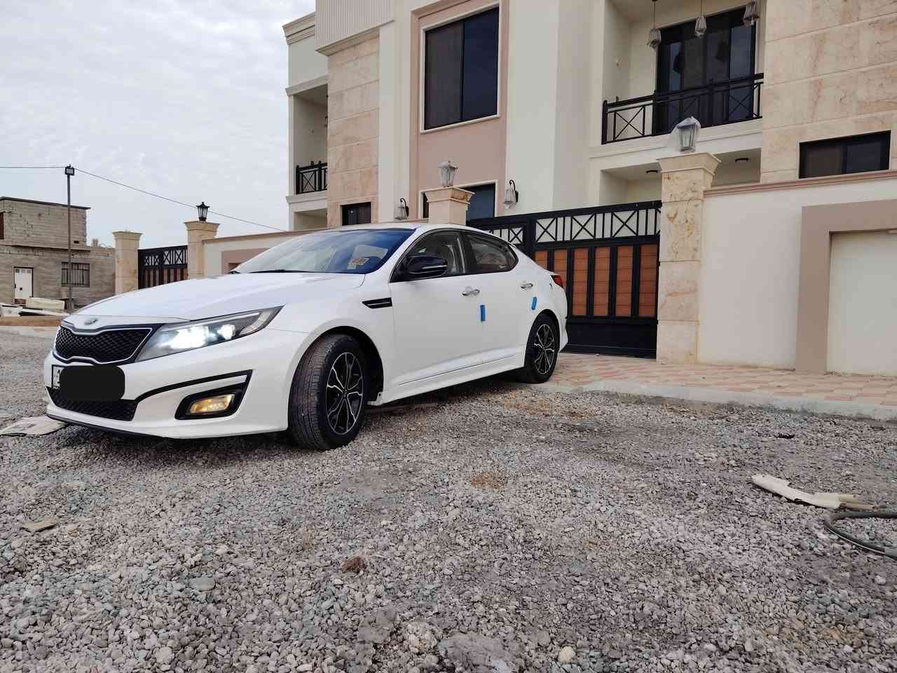 السلام عليكم
اوبتما 2015 خليجي 

كفاله كفاله كفاله 

من ضربه وتبديل والصبغ 

كير مكينه ع وضع الشركه 

نص مواصفات 

مكينه ٢٠٠٠

ماشيه ١٨٥

رقم بغداد  انكليزي بسمي 

السعر ١٤٨
المكان واسط الاحرار 
***********
