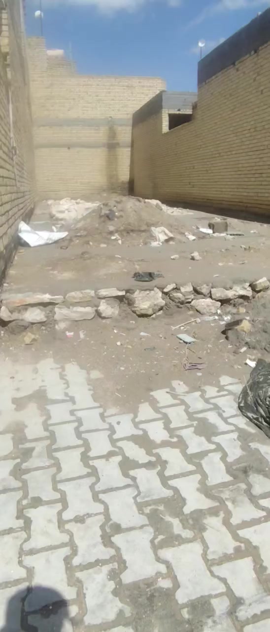 قطعه للبيع100 خلف الملعب القديم شارع 10 شارع علي العبادي***********
