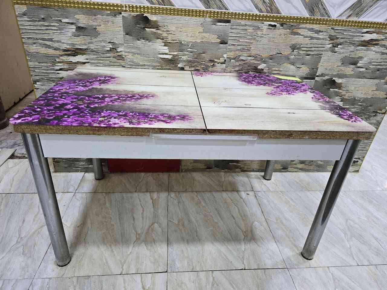 سلام عليكم
كاونتر للبيع مكون من أربع قطع أرضي وتعليك وزاوية وسنك 
نظيف لا يوجد به شي مكسور او تالف
مع ميز طعام نظيف (بدون كراسي)
سعرهم مع بعض 450 الف


**إذا كنت صاحب هذا الإعلان وتريد حذفه لأي سبب، رجاءا أرسل رسالة إلى الدعم الفني**