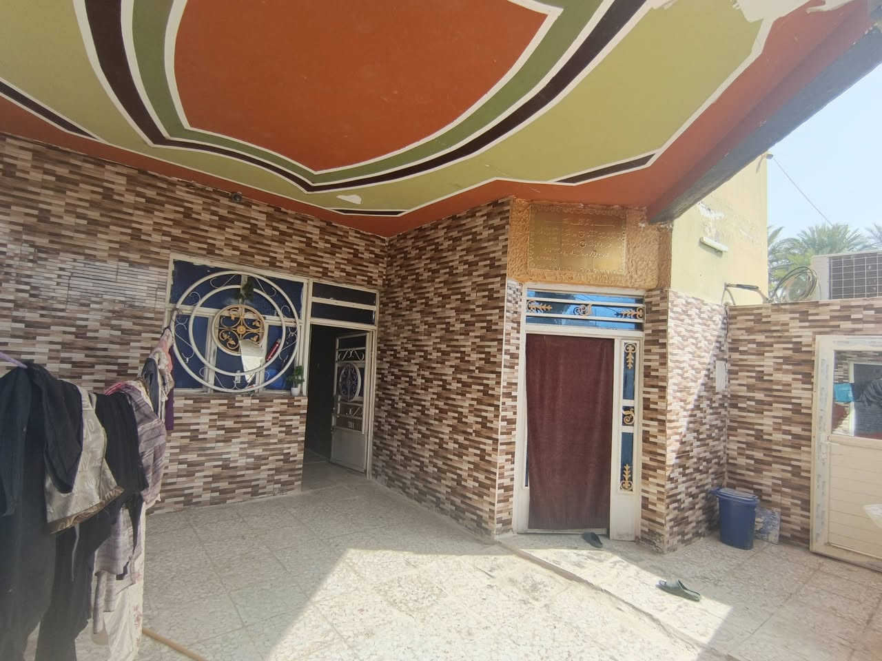 السلام عليكم بيت للبيع زراعي خلف عمارات الزيتون شارع سيدهاشم ابوعرابيد مساحة ٣٠٠متر السعر٤٠مليون الاستفسار يرجا الاتصال👈 ***********
