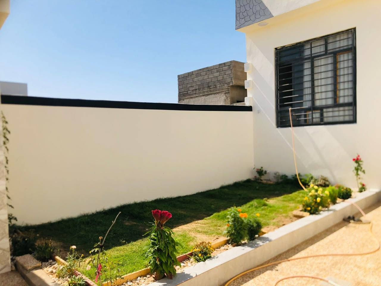 🏡 للبيع دار في القوسيات – حي الزيتون
مدخل اسواق ابو علي 

📍 قرب جامع الخلفاء الراشدين 

▫️ المساحة 162م

خدمات كامله #ماء_كهرب_تبليط 

📄 سند 25 مع وصل بلدية

💰 السعر 48 مليون قابل للتفاوض 

📞 للتواصل واتساب
***********
***********
