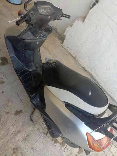 دراجه سبيسي للبيع كهرائيات شغاله اشاير ودبل اشاره
نضيفه سعر 250 / الاتصال ‏‪***********‬‏
