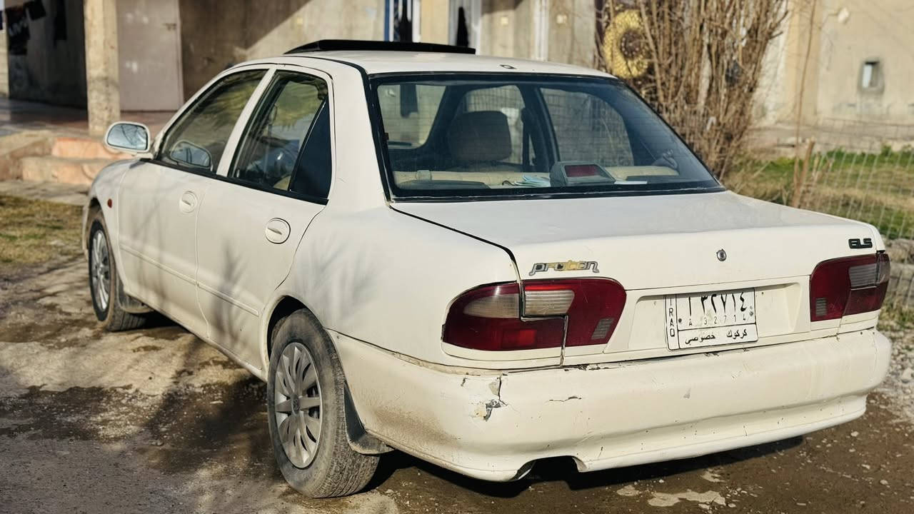 السلام عليكم 
بروتون 2004 
السيارة جاهزة من كلشي گير ومحرك شرط 
سنوية لـ 2027 تحويل/وكالة 
للبيع بالمدة و لمدة 6 اشهر كحد أقصى 
مكان السيارة 
صلاح الدين/الشرقاط 
للتفاصيل اكثر للاتصال على الرقم ⬇️ او مراسلة الصفحة 
 ***********
