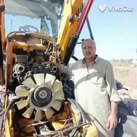 إسلام عليكم  إخوان أي واحد عنده حفاره جي سي بي انجكتر يريد يحوره بم ون...