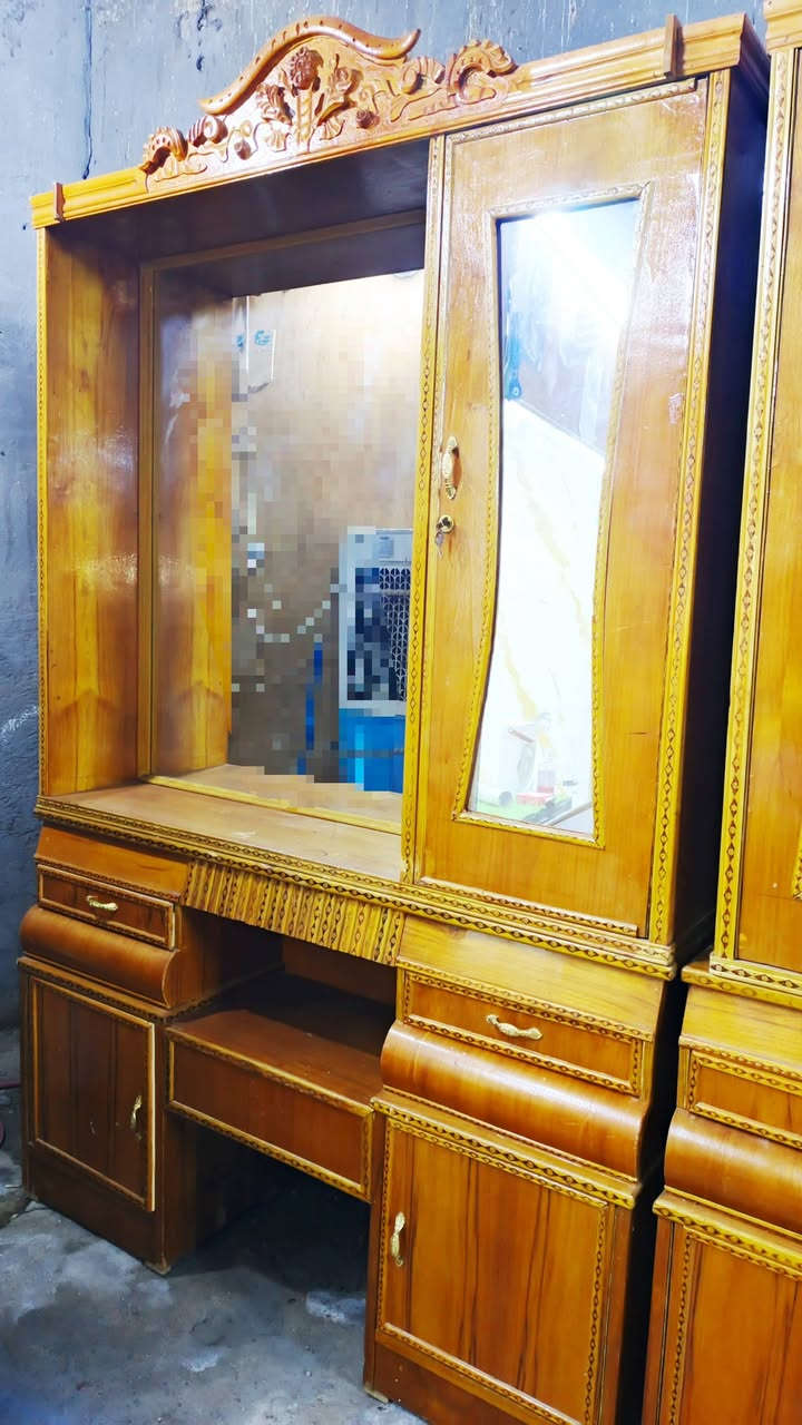 غرفه ام السته طابقين اسم مستعمل موديل مسرح شغل درجه اولى داخل خارج  صا ج   مكان  غرفه بابل الحمزه الغربي ‏‪***********‬‏
