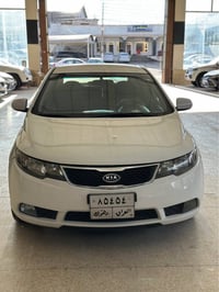 موديل ٢٠١٢ • صبغ قطعتين • محرك نظيف